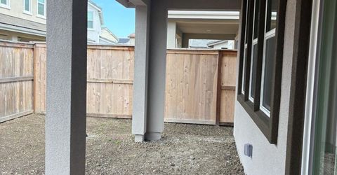 2082 Gravel Bar Way, Sacramento, CA 95832 Photo