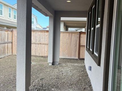 2082 Gravel Bar Way, Sacramento, CA 95832 Photo