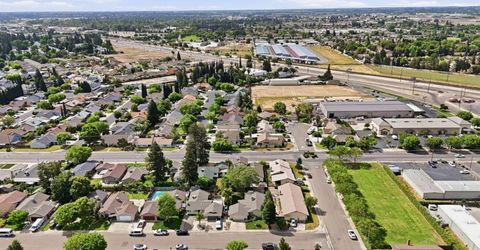 1480 Berry Dr, Turlock, CA 95382 Photo