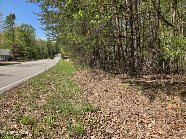 375 Rotherham Drive , Crossville, TN 38558