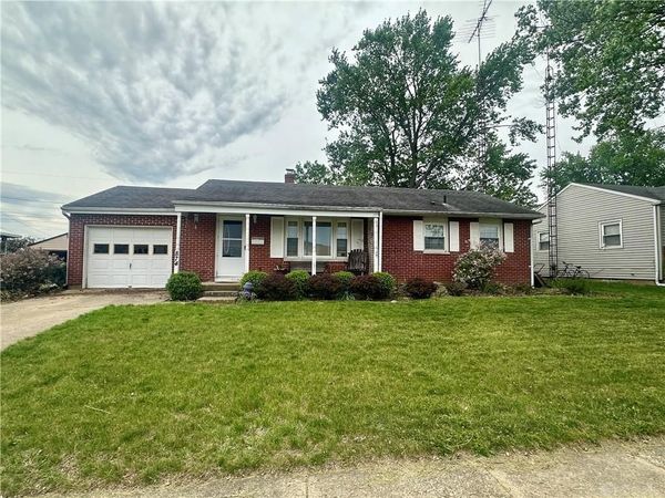 874 N Westedge Drive, Tipp City, OH 45371