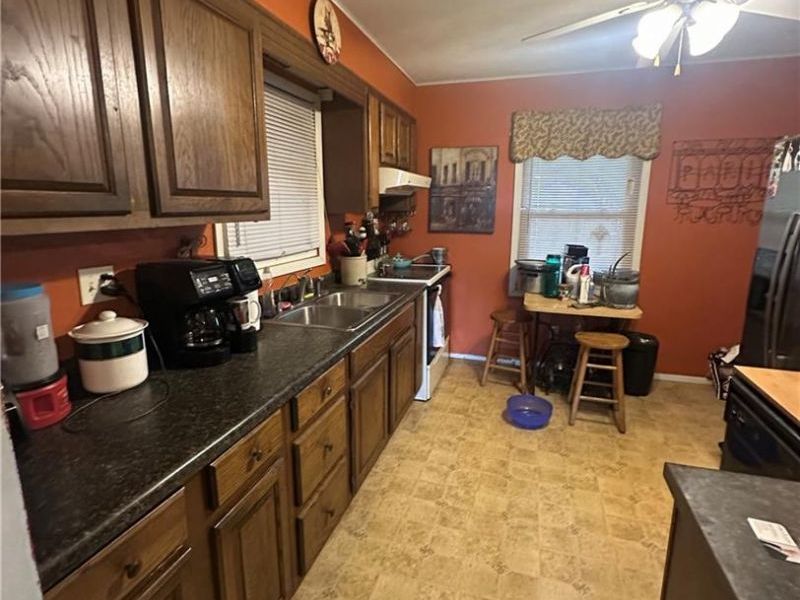 874 N Westedge Drive, Tipp City, OH 45371 Photo 7
