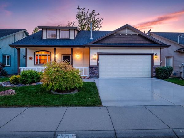 1239 N Victor Way, Meridian, ID 83642