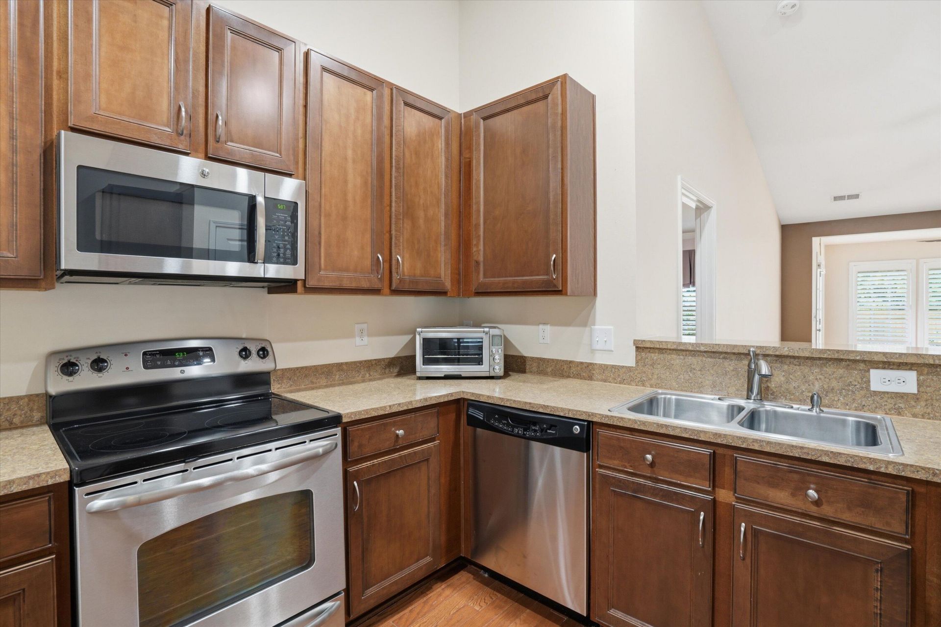 107 Anhinga Court Photo 5