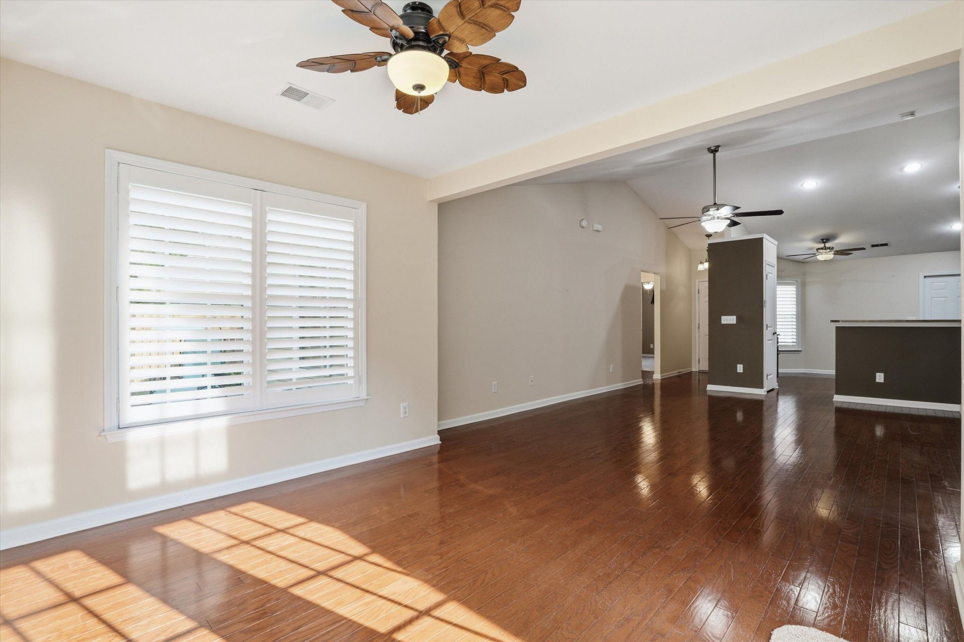 107 Anhinga Court Photo 8