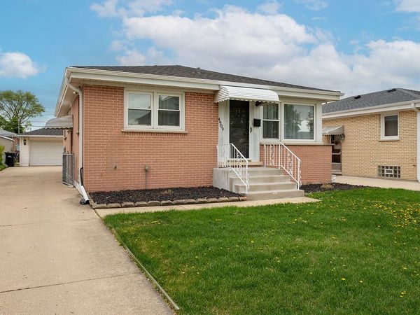 4909 N Orange Avenue , Norridge, IL 60706