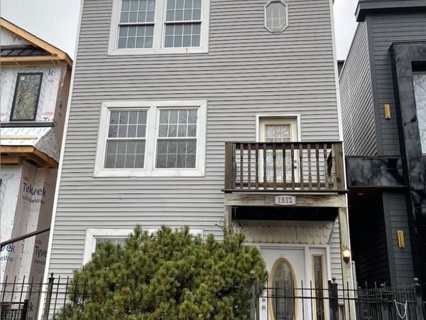 1812 W Erie Street , Unit 2, Chicago, IL 60622