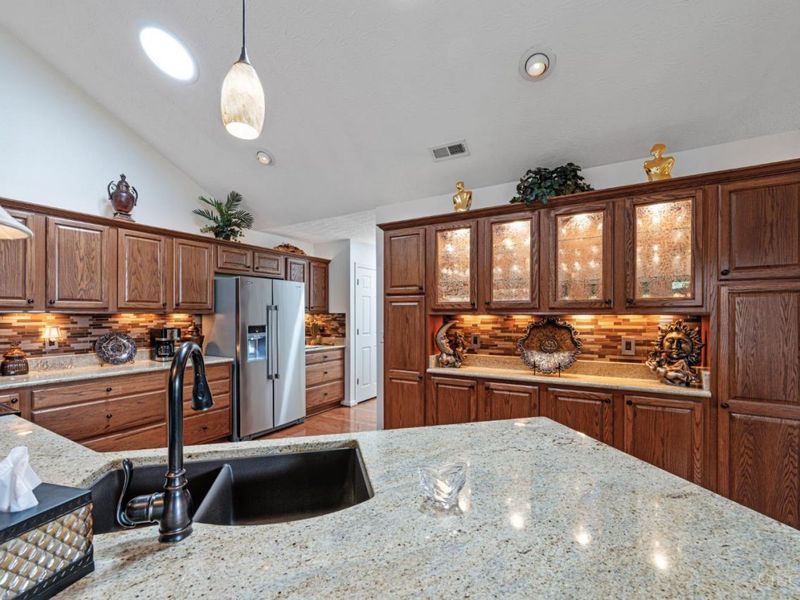 1434 Cotswold Lane, Hamilton, OH 45013 Photo 16