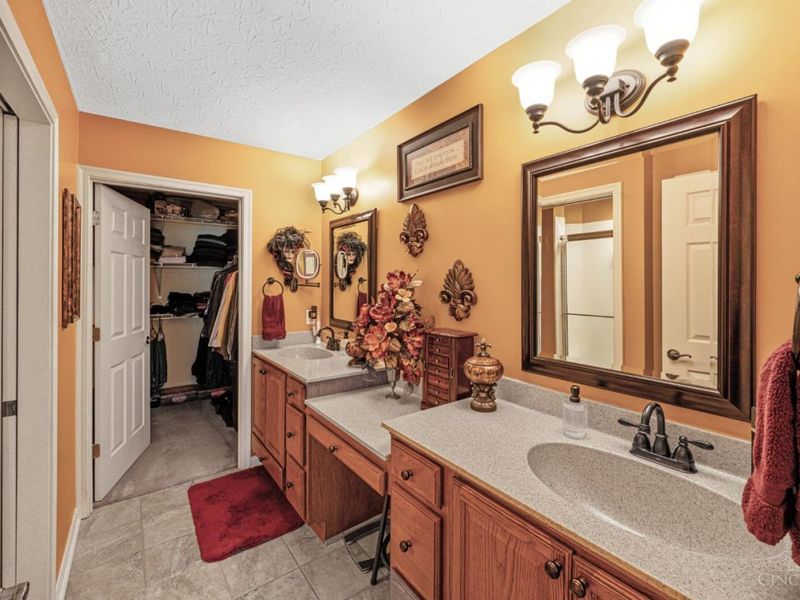 1434 Cotswold Lane, Hamilton, OH 45013 Photo 23