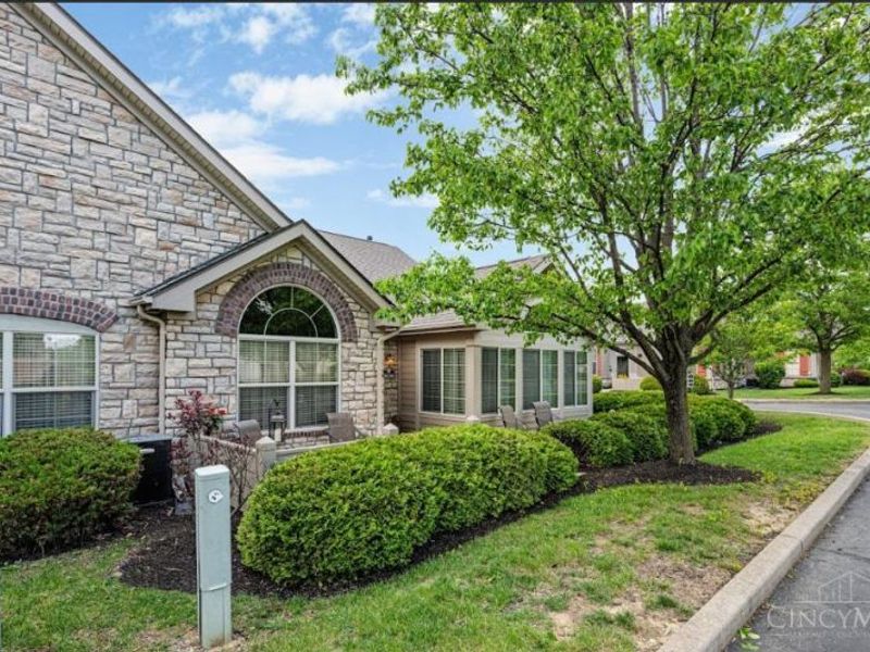 1434 Cotswold Lane, Hamilton, OH 45013 Photo 4