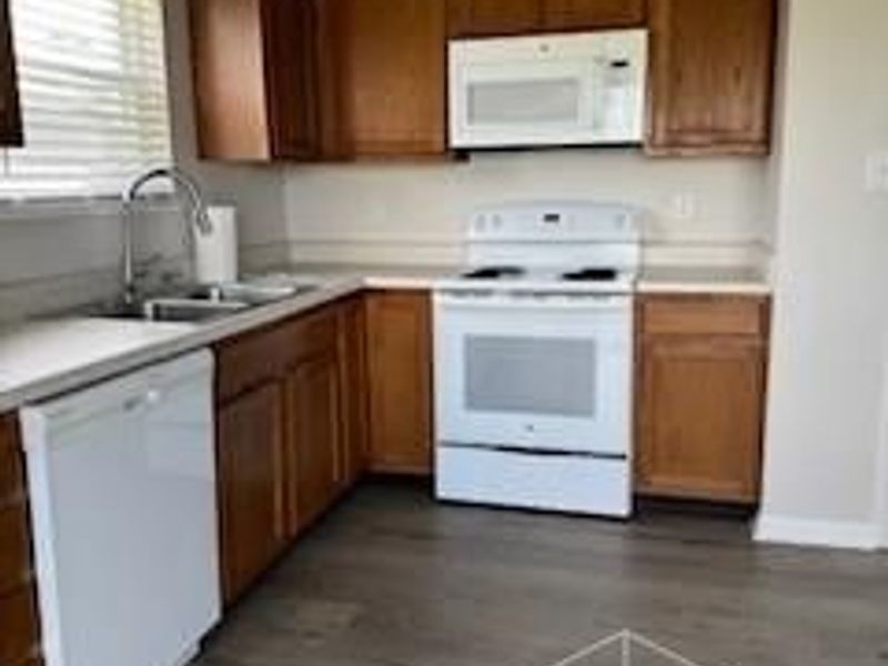 235 Keswick Drive, Monroe, OH 45050 Photo 2