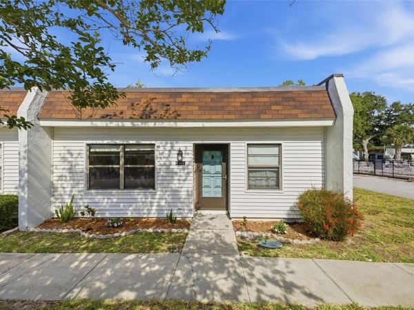 9023 MISSION OAKS BOULEVARD , Unit F, SEMINOLE, FL 33776