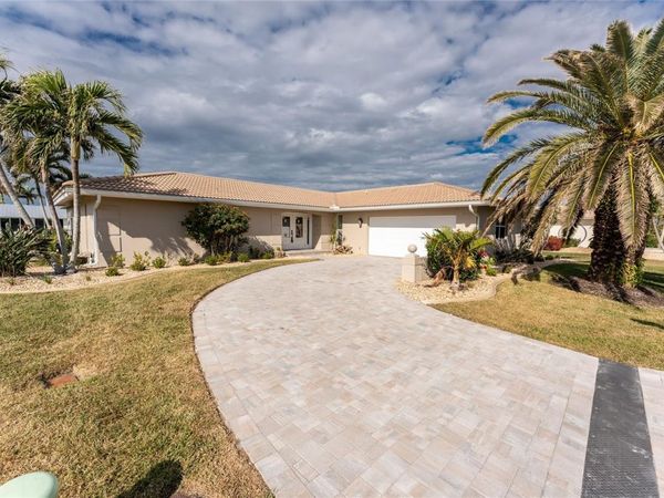 951 LASSINO COURT , PUNTA GORDA, FL 33950