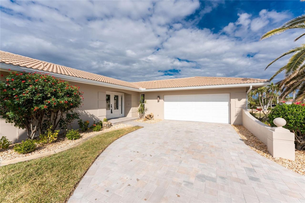 951 Lassino Court, Punta Gorda, FL 33950 Photo