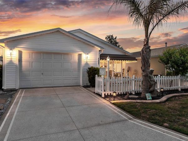 2427 SOUTHERN OAK STREET , THE VILLAGES, FL 32162