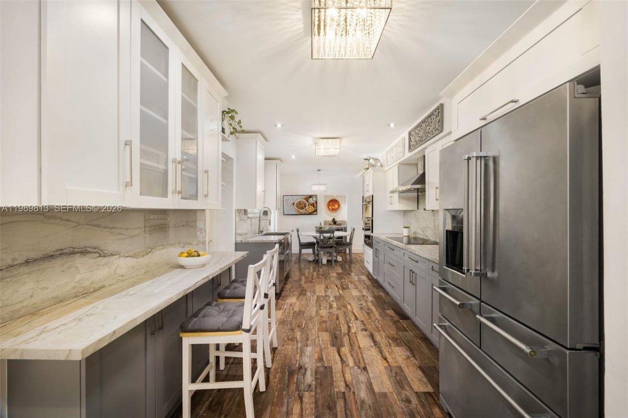 4206 Alhambra Cir, Coral Gables, FL 33146 Photo