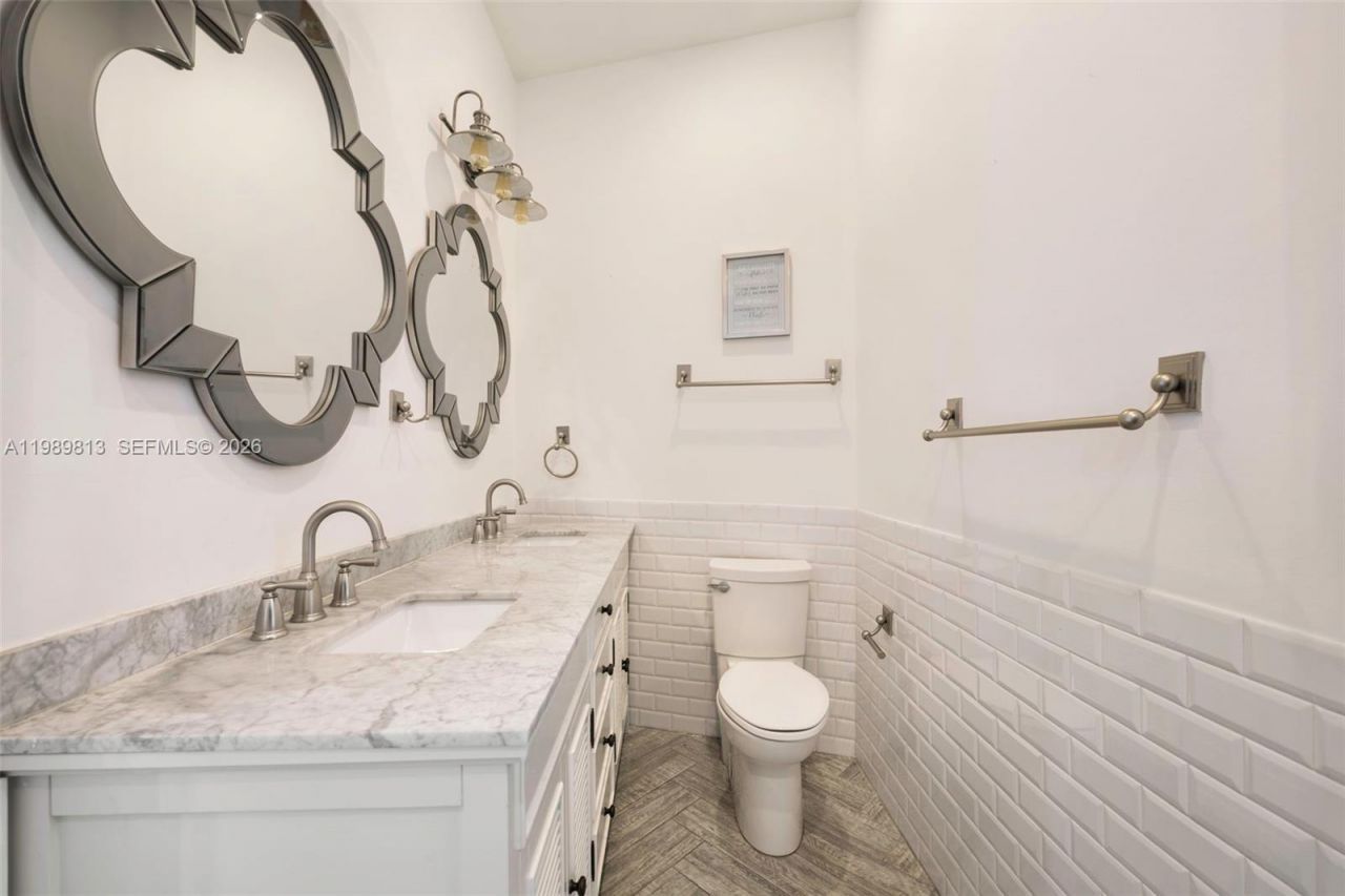 4206 Alhambra Cir, Coral Gables, FL 33146 Photo