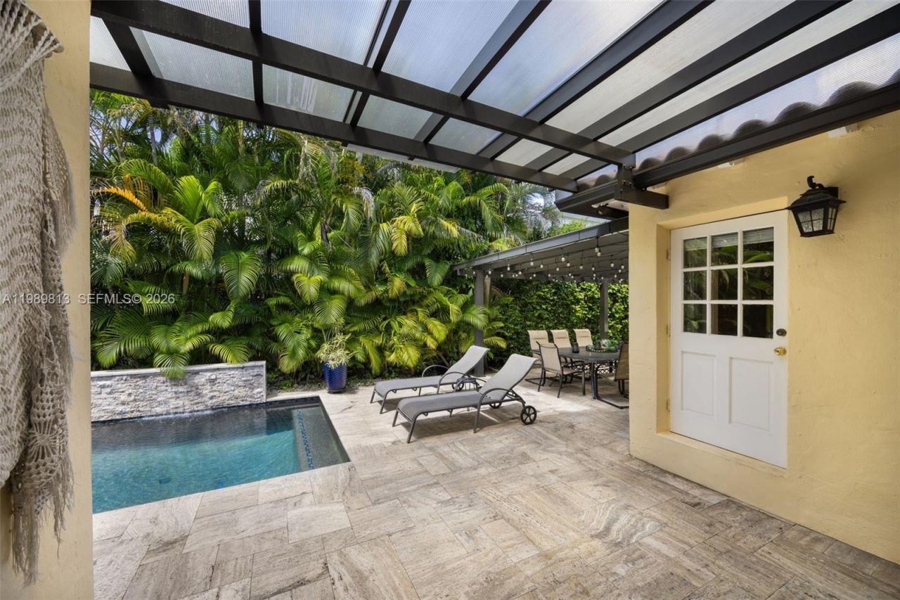 4206 Alhambra Cir, Coral Gables, FL 33146 Photo
