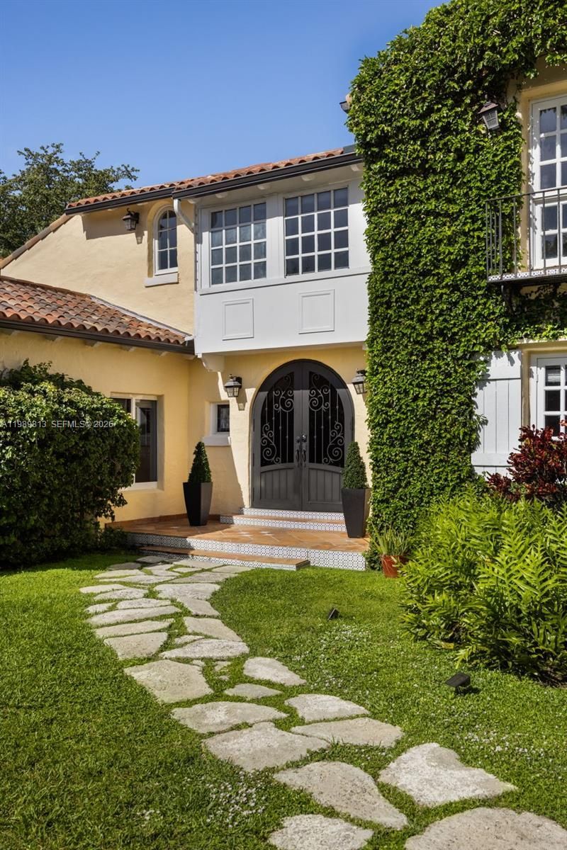 4206 Alhambra Cir, Coral Gables, FL 33146 Photo