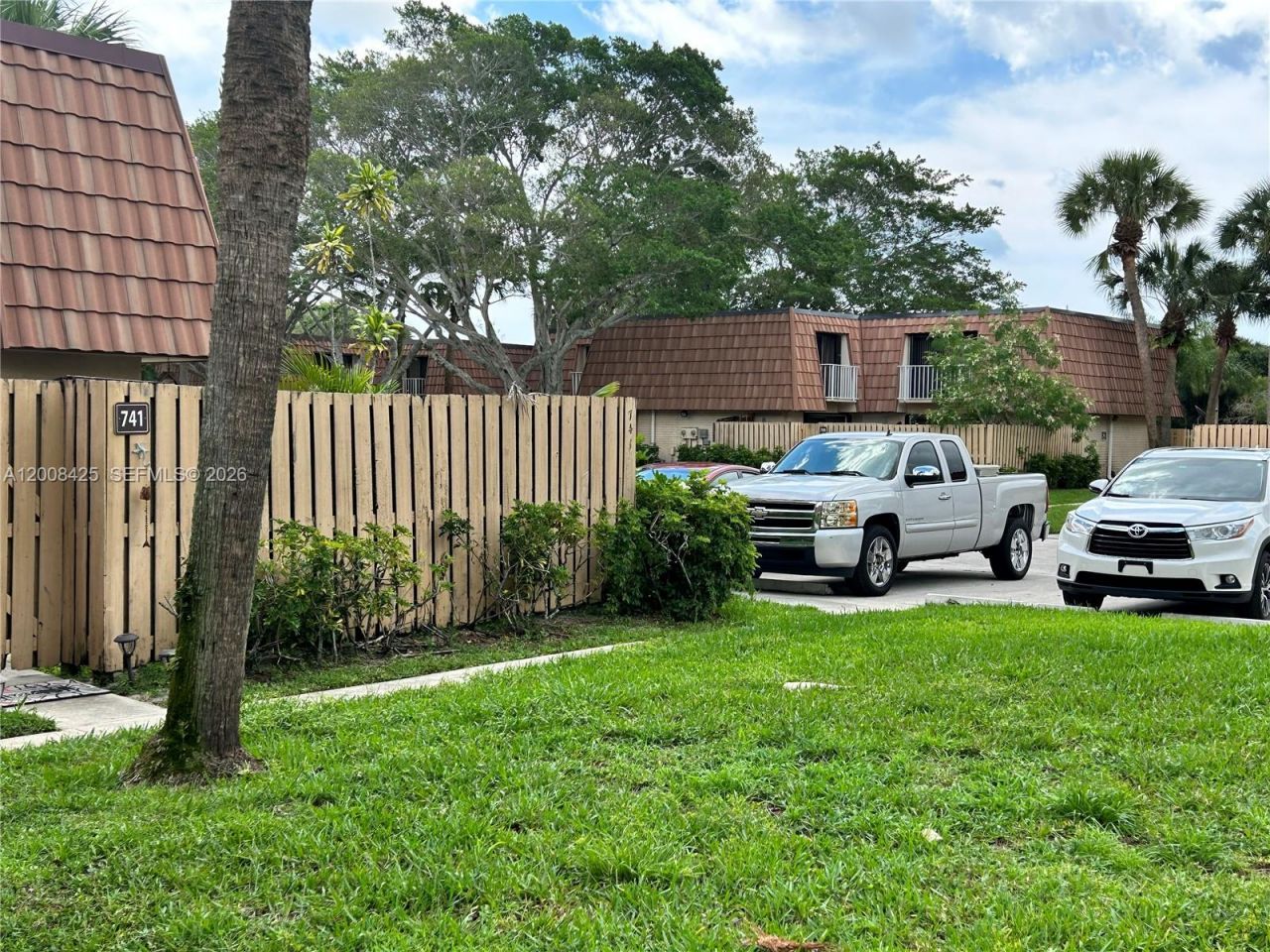 736 Mill Valley Pl , Unit 736, West Palm Beach, FL 33409 Photo