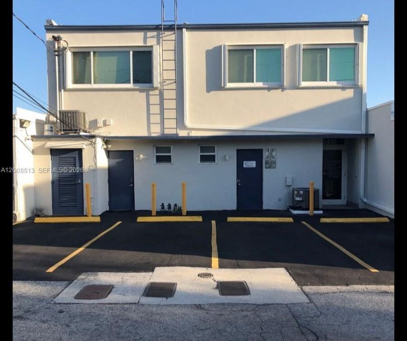 2430 E Commercial Blvd , Unit 3, Fort Lauderdale, FL 33308 Photo