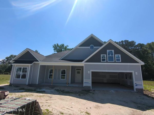 260 Shortleaf Drive, Grimesland, NC 27837