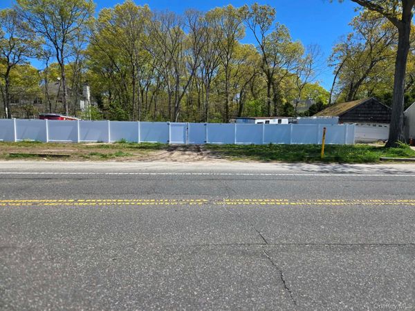 201 Jayne Boulevard, Port Jefferson Station, NY 11776