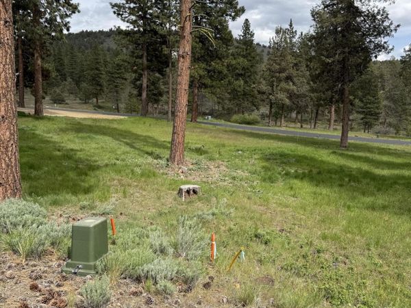 1075 Timber Ridge Loop, Klamath Falls, OR 97601