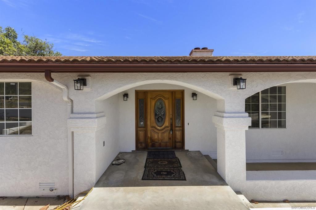 3480 Sunset Dr, Fallbrook, CA 92028 Main Photo