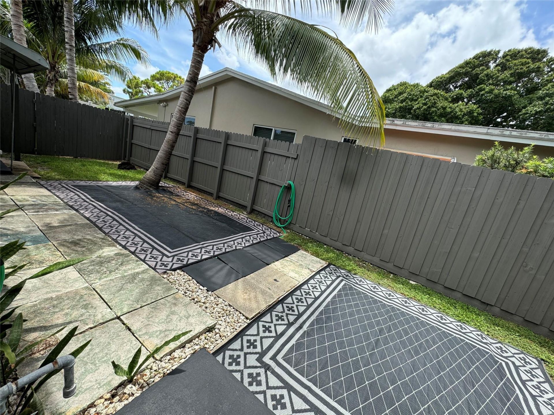 1005 NE 17th Court, Unit B, Fort Lauderdale, FL 33305 Photo