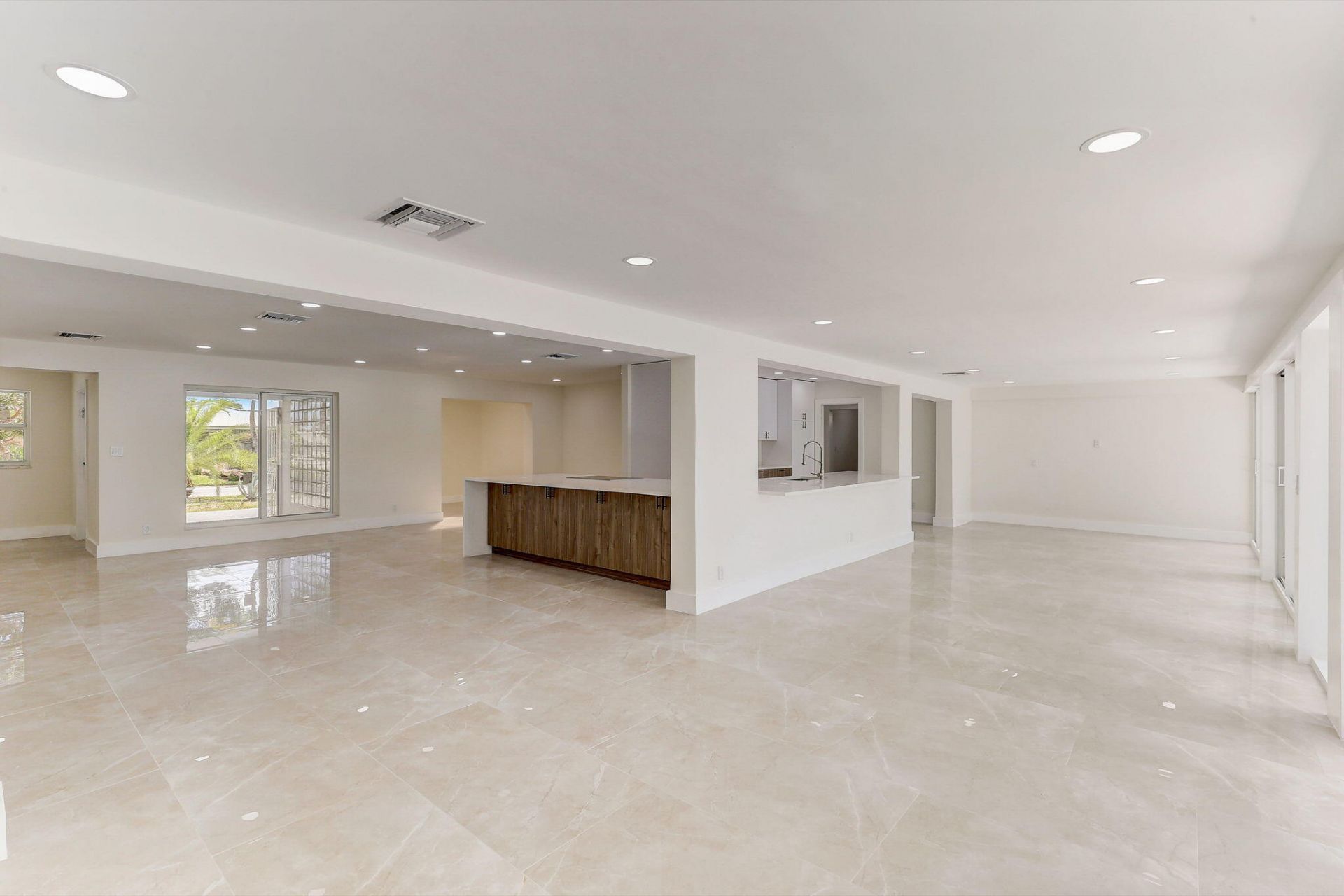 5591 NE 29th Avenue, Fort Lauderdale, FL 33308 Photo