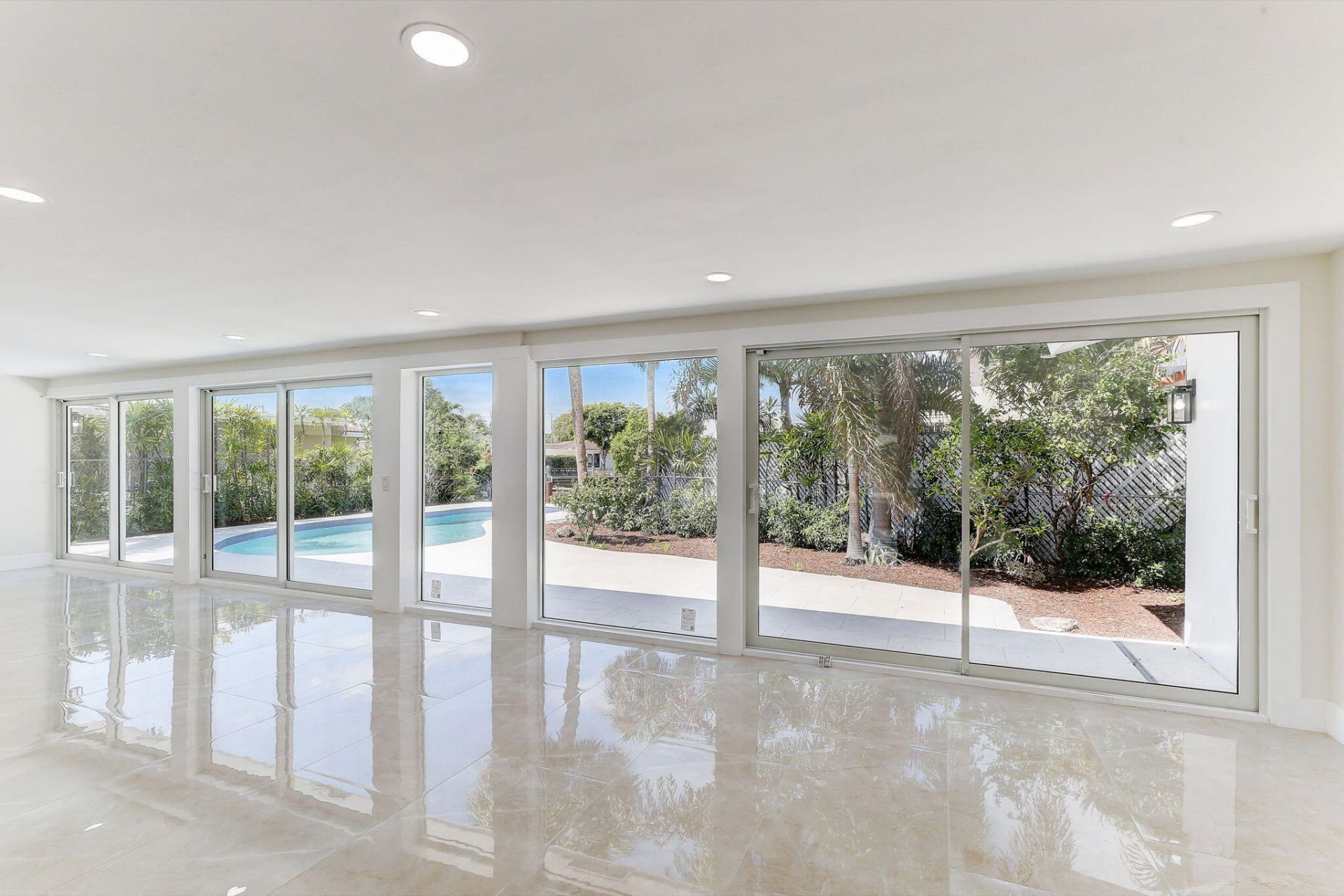5591 NE 29th Avenue, Fort Lauderdale, FL 33308 Photo
