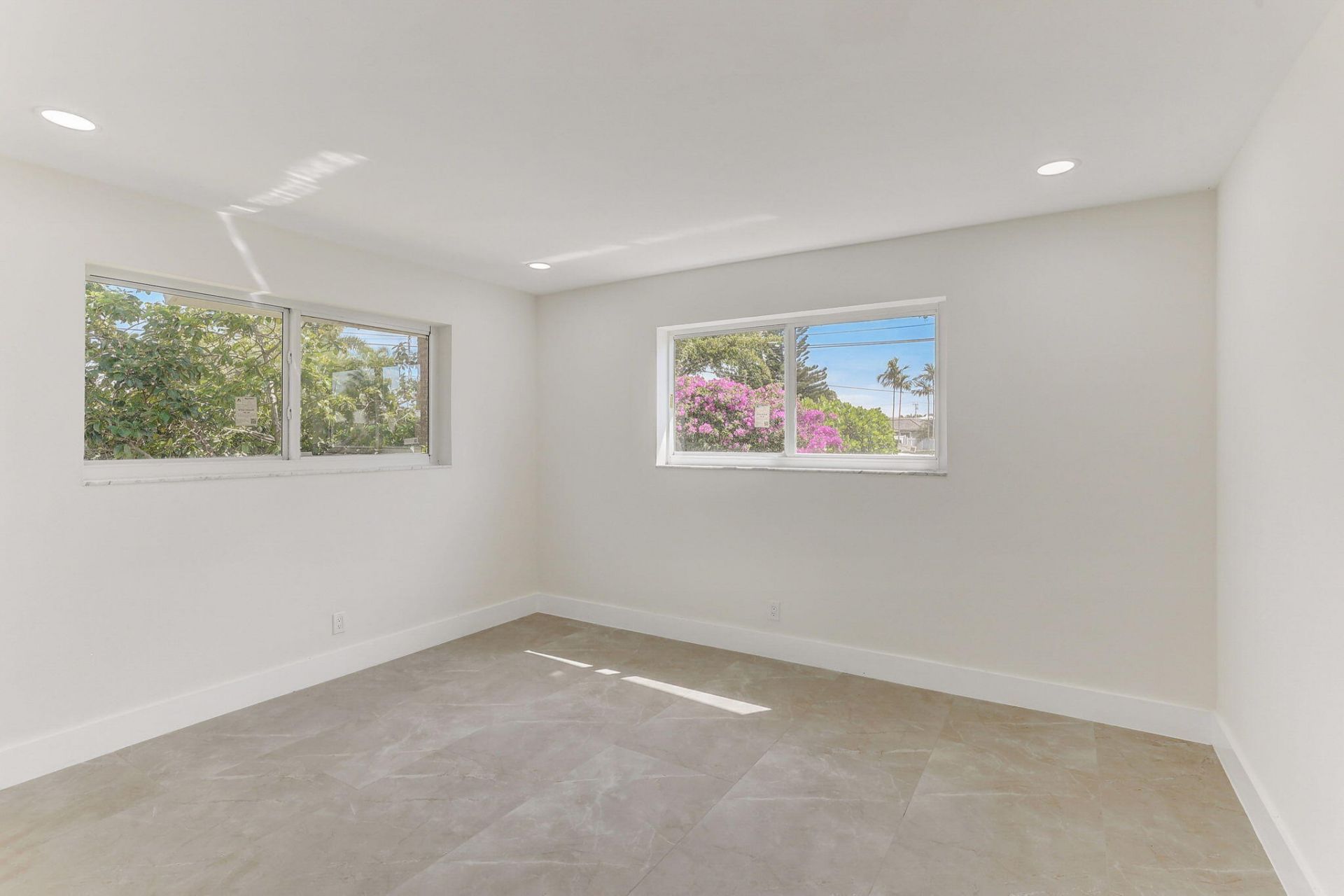 5591 NE 29th Avenue, Fort Lauderdale, FL 33308 Photo