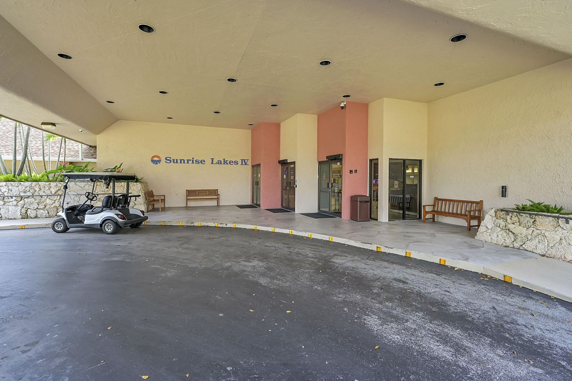 2503 N Nob Hill Road, Unit 101, Sunrise, FL 33322 Photo