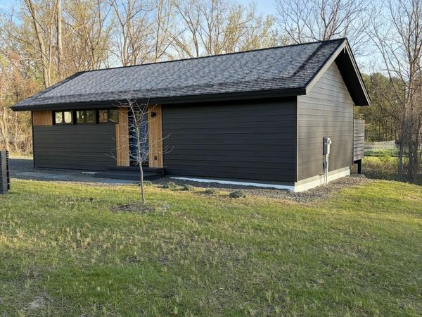 13 Regal Road, Hudson, NY 12534