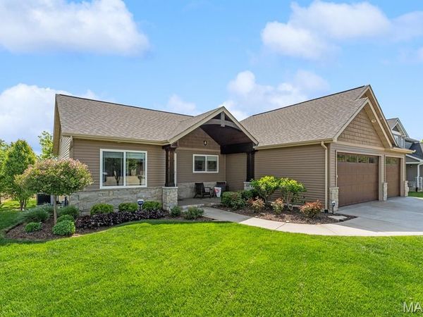 1137 Pisa Drive, Caseyville, IL 62232
