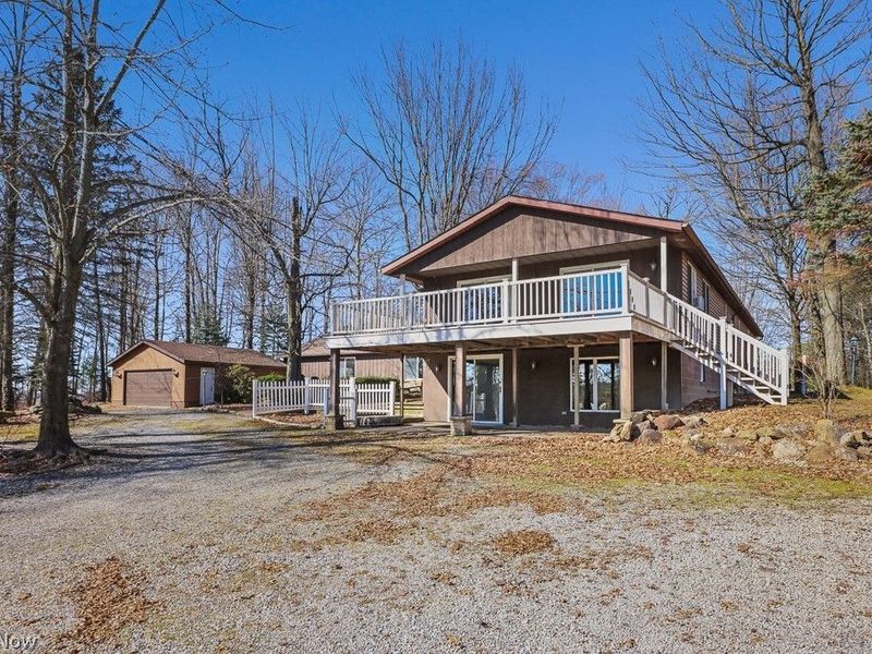 13881 Salem Church Street NE, Paris, OH 44669 Photo 1