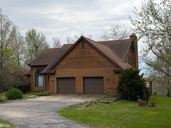 2490 248th Street, Marshalltown, IA 50158