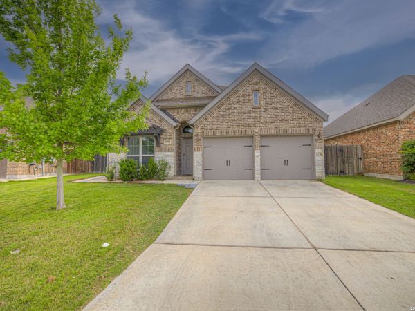 2977 Grove Terrace, Seguin, TX 78155