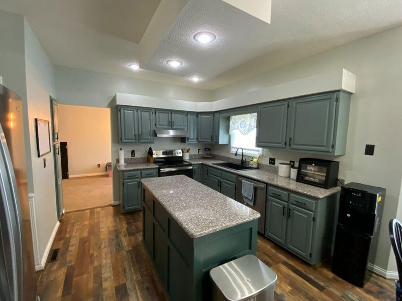 101 Pinecrest Court, Bellefontaine, OH 43311 Photo 3