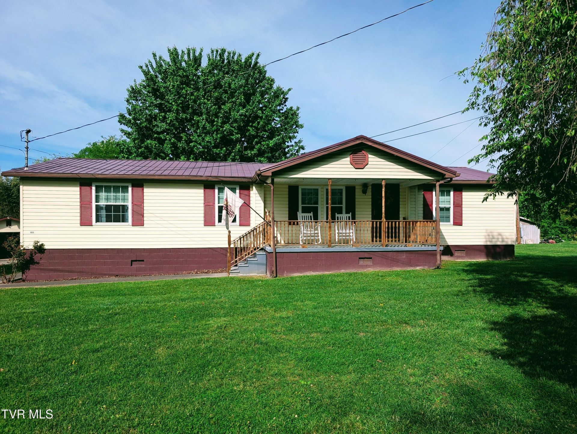 1910 Dc Caney Ridge Road, Clintwood, VA 24228 Main Photo