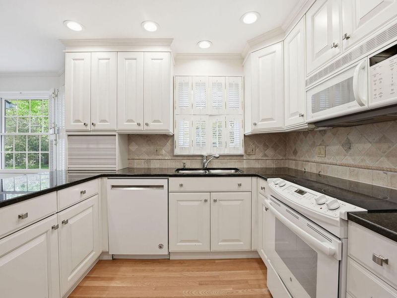 1955 Rosebery Drive, Upper Arlington, OH 43220 Photo 11