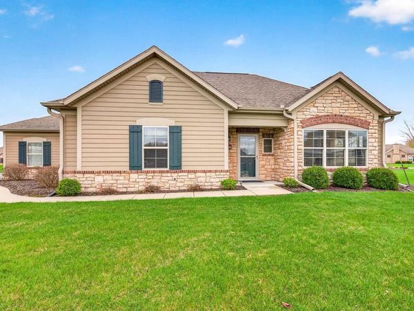 2104 E MILESTONE DRIVE, Appleton, WI 54913