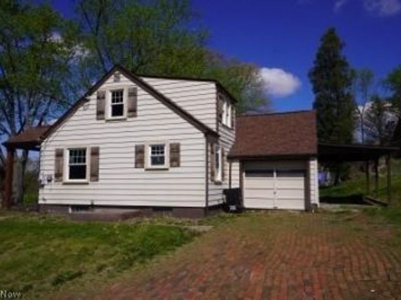 7750 Waynesburg Drive SE, Waynesburg, OH 44688 Photo 2