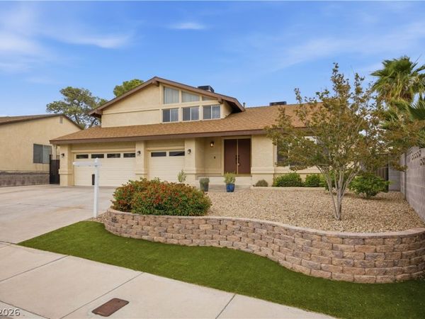 1525 Darlene Way , Boulder City, NV 89005