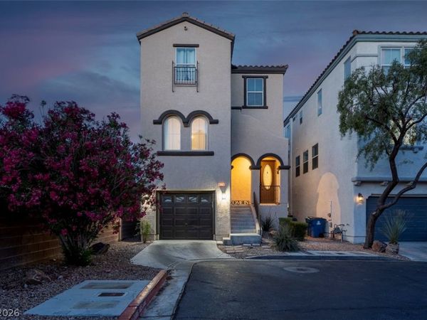 9504 Log Jam Street, Las Vegas, NV 89178