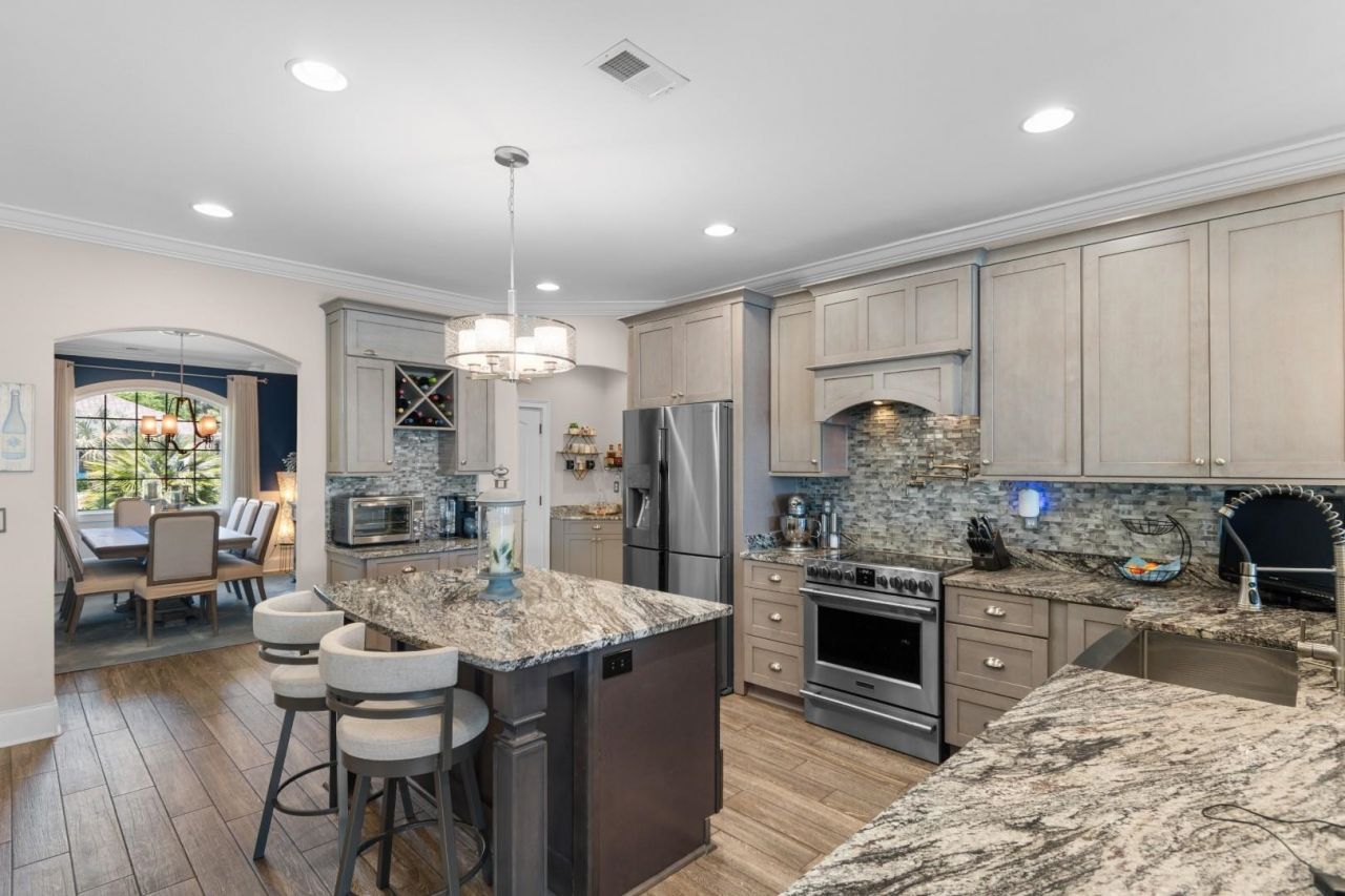 5403 Via Verde Dr. Photo 7