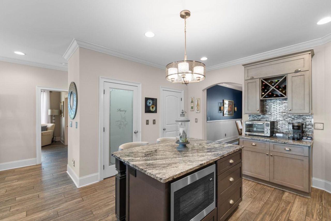 5403 Via Verde Dr. Photo 8