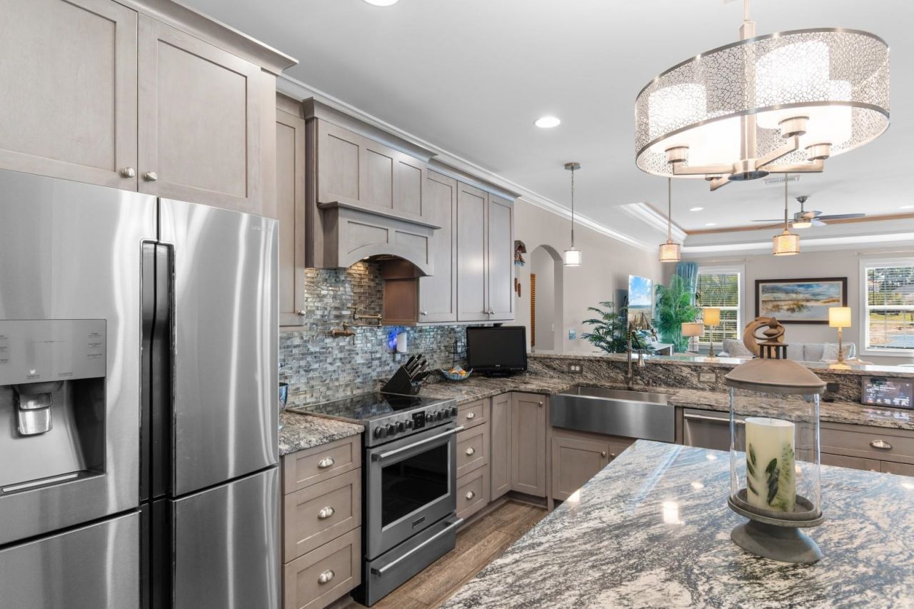 5403 Via Verde Dr. Photo 9