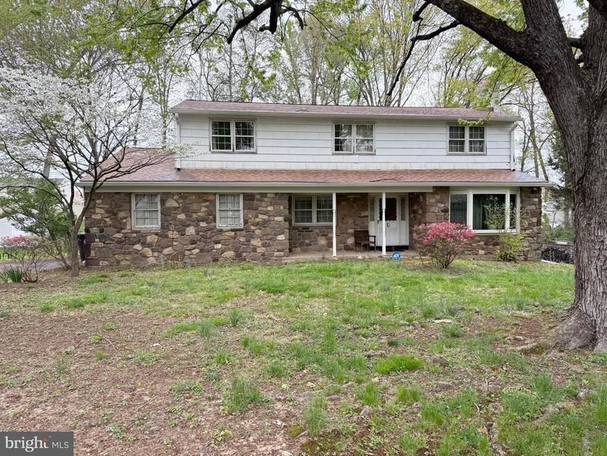 61 Fawn Drive, Southampton, PA 18966 Main Photo